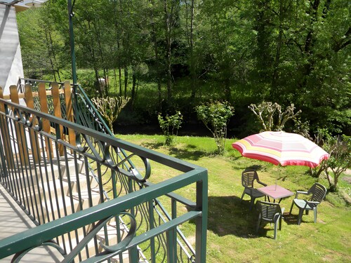 Maison de campagne - (accueil motards) à 50 m de la dordogne
