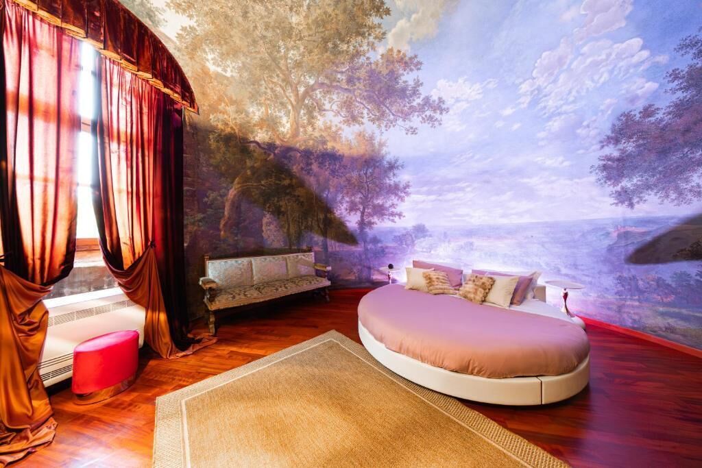 Deluxe-Doppelzimmer, 1 King-Bett, eigenes Bad, Blick auf den Innenhof