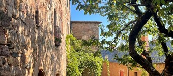 Charming Family Home with Terrace & Views of Millau Viaduct