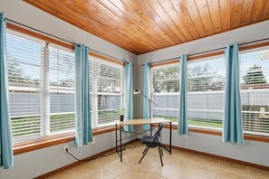 Interior - Pet Friendly Tampa Pool Home w/Game Room (Tampa)