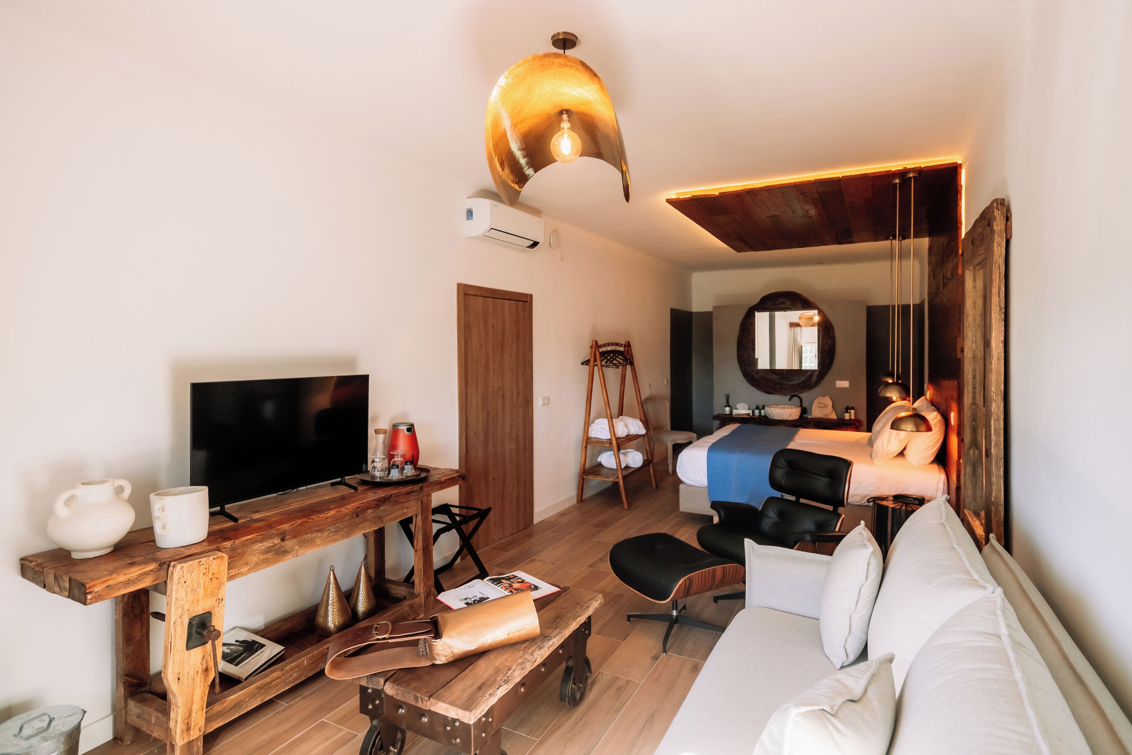 Junior suite | Een kluis op de kamer, een strijkplank/strijkijzer, gratis wifi