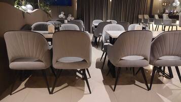 Nhà | Khu ăn uống