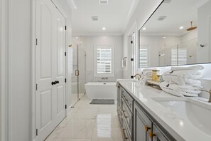 House, Multiple Beds (66 Parks Edge) | Bathroom - 66 Parks Edge (Orange Beach)