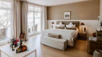1 bedroom, individually furnished, bed sheets