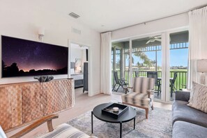 TV, offices - #521 - Spectacular Golf Views- Renovated -Sleeps 6 (Naples)