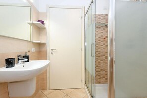 Shower, bidet - Studio Laura - Corte Fasanella (Toscolano Maderno)