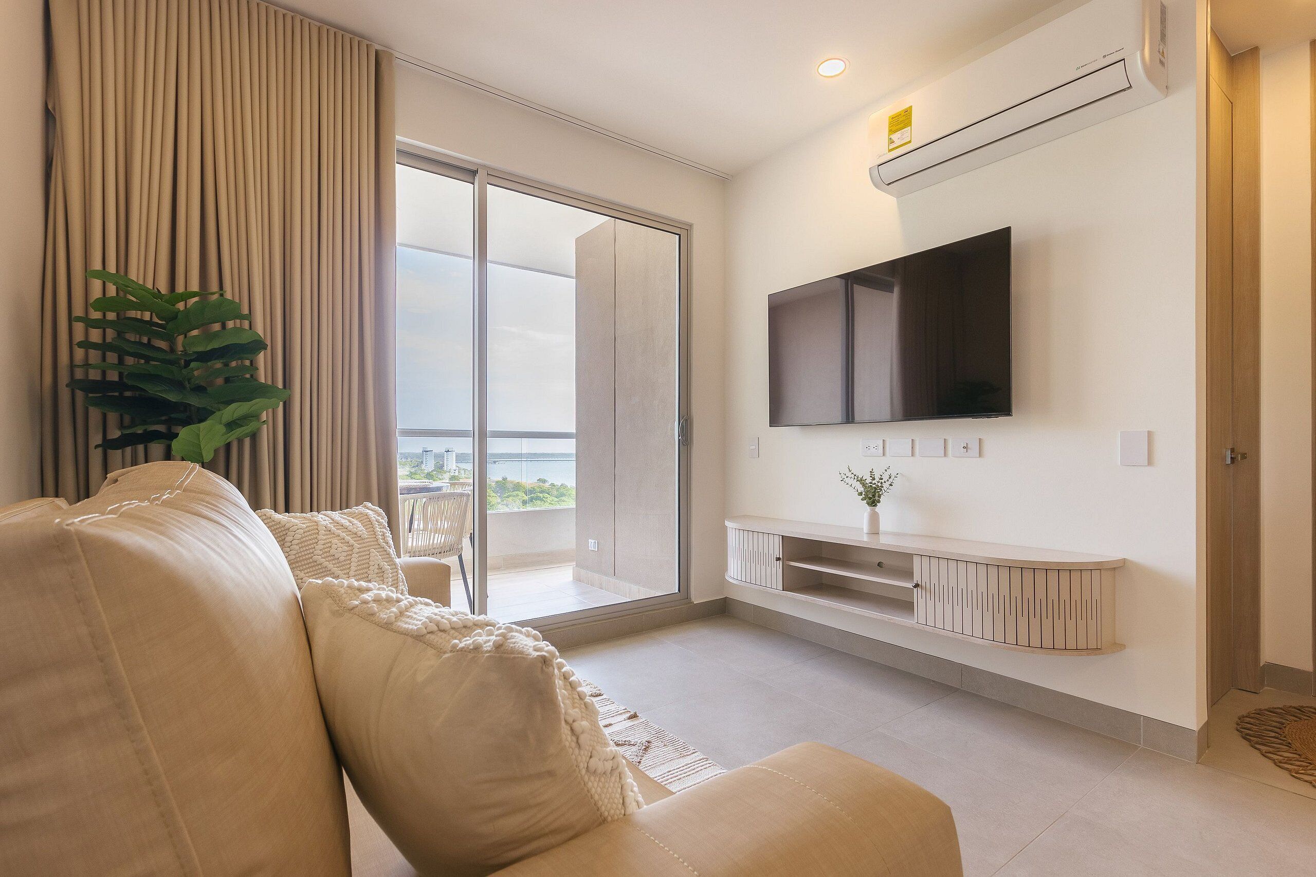 Elite Apartment | Living area