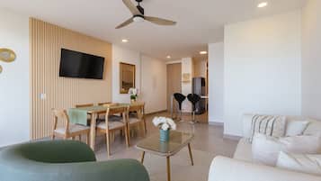 Apartment (GB01J) | Living area