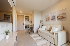 Apartment (IA01J) | Living area - U-GO Santa Marina Exclusividad y Mar (Santa Marta)