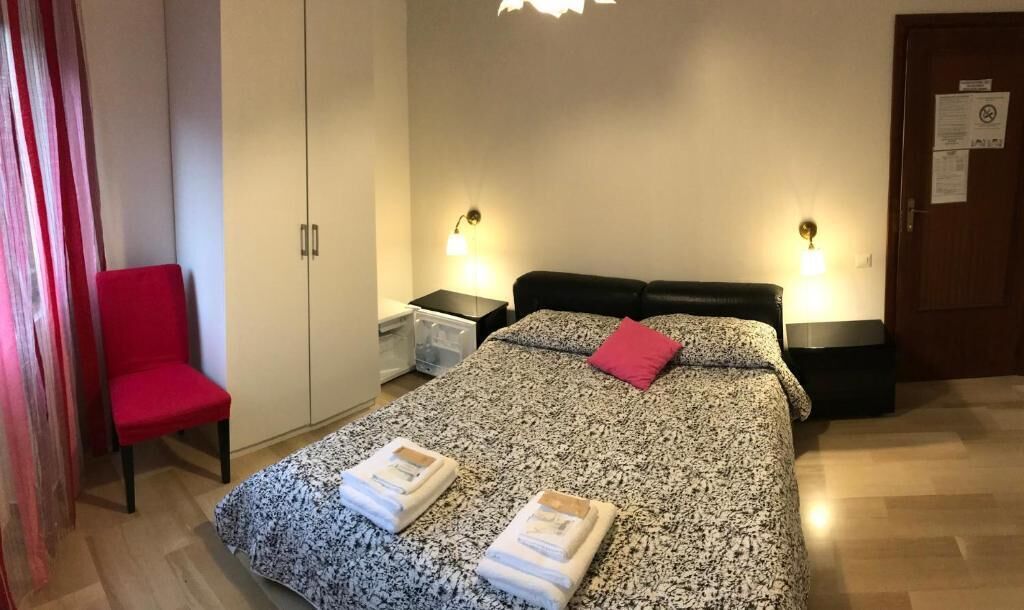 Habitació doble econòmica, vistes al pati