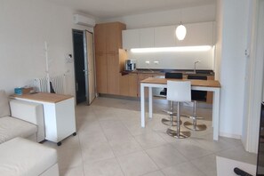 Interior - Orizzonte Blue Apartment - Corte Fasanella (Toscolano Maderno)