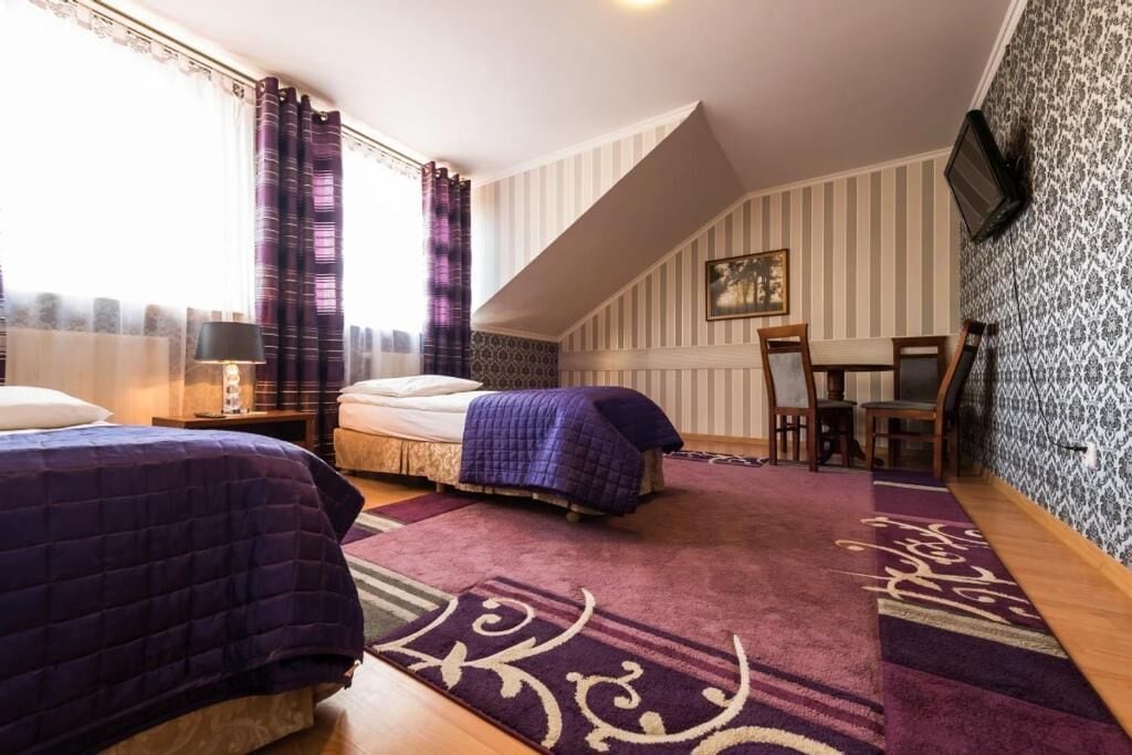 Basic Quadruple Room, City View
