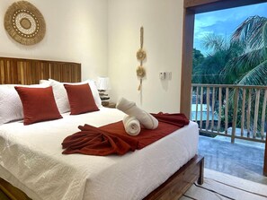 Desk, WiFi, bed sheets - Luxury 7BR Compound | Pool, 2 Jacuzzis, Pickleball (Las Terrenas)