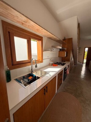 Fridge, microwave, oven, stovetop - Modern 2BR Casita | Private Jacuzzi Near Beach (Las Terrenas)