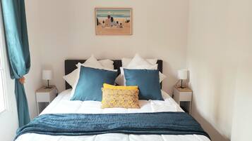 2 Schlafzimmer, Bügeleisen/Bügelbrett, WLAN, Bettwäsche