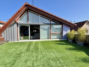 Extérieur