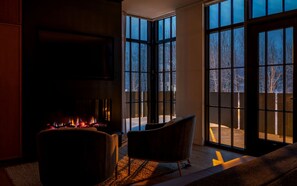 Interior - LARCH HOUSE (Whitefish)