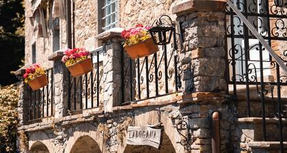 Authentic Tuscan Stone House • 4BR • Peaceful Village Escape