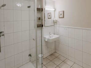 Apartment | Bathroom - Heikendorf Double Roo Land Side MS Europam (Heikendorf)