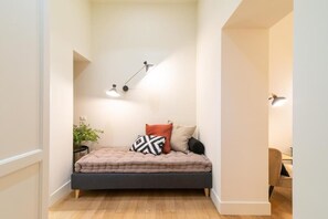 Chambre Familiale, vue ville | Intérieur