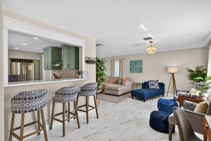TV, computer monitors - Coral Breeze Villa - Heated Pool, Canal View & More! (Cape Coral)