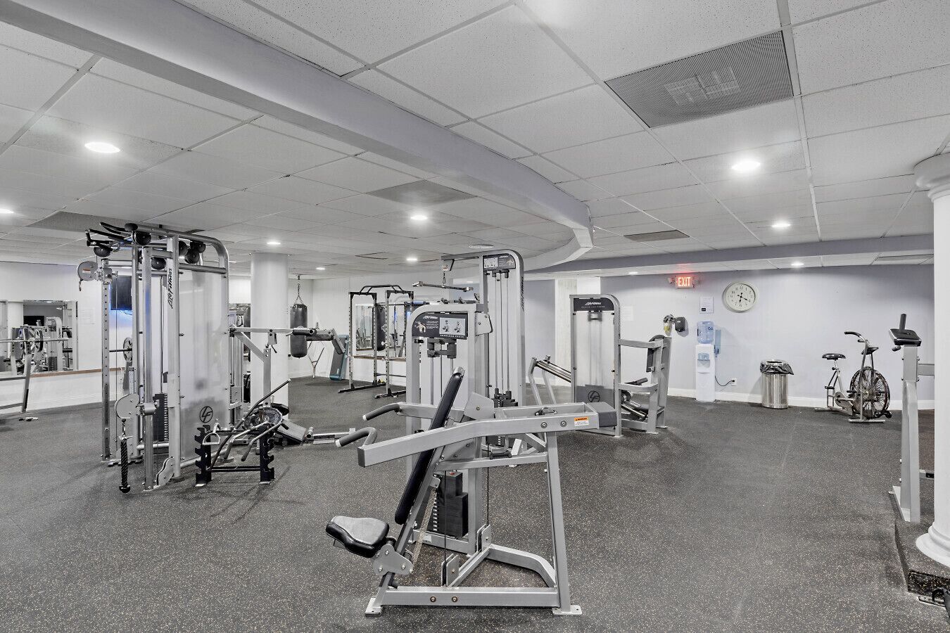 フィットネス設備