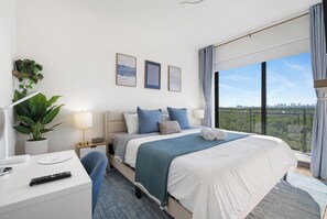 Room - Luxury 2BR/2BA w/ Pool & 50ft Balcony • 1mi to Beach • 8min to FLL (Dania Beach)