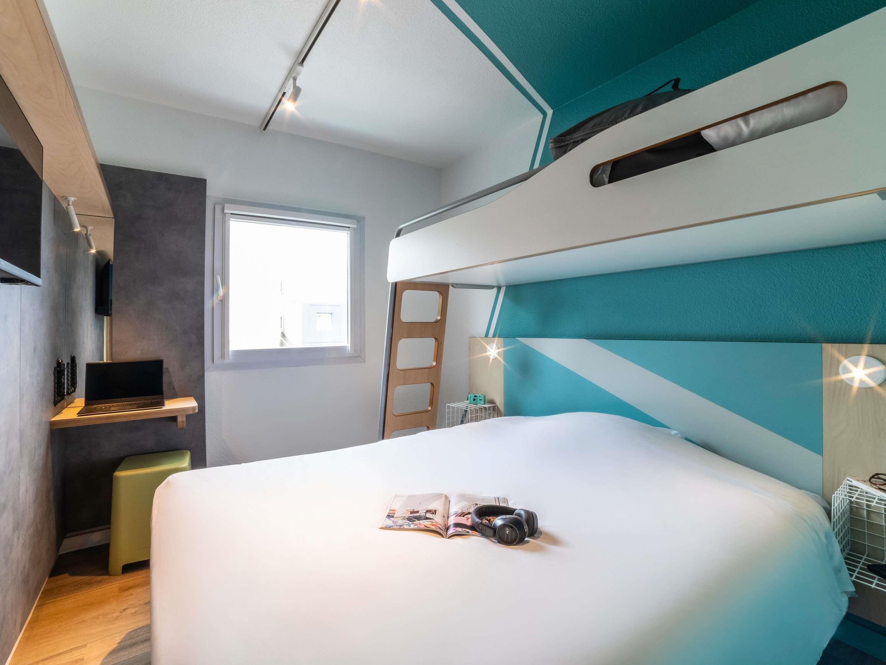 Triple Room, Multiple Beds