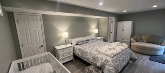 Spacious Private Basement Apartment in Herndon - Quiet & Comfortable