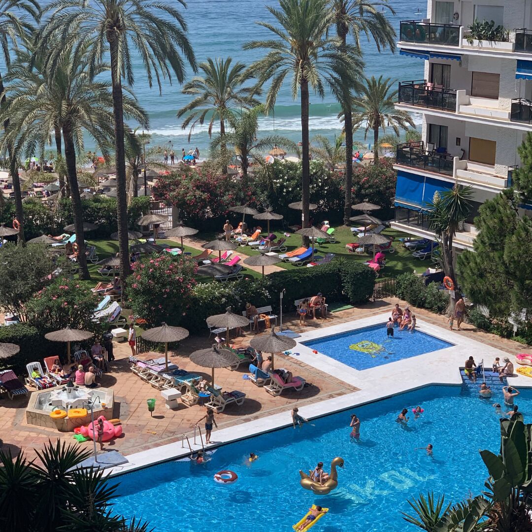 Crowded pool