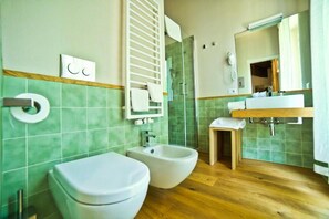 Chambre Standard Double ou avec lits jumeaux | Salle de bain