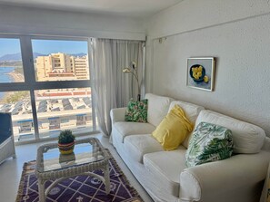 Living area - 1.Skol Marbella 703A (Marbella)