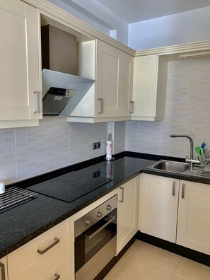 Private kitchen - 1.Skol Marbella 811A (Marbella)