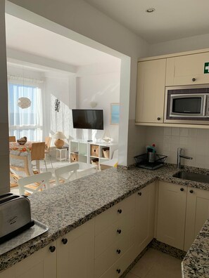 Unclassified image, 3 of 20, button - 2. Skol Marbella 839B (Marbella)