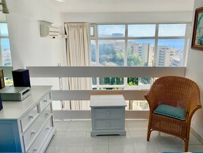 Interior - 1.Skol Marbella 712A (Marbella)