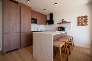 Fridge, microwave, dishwasher, coffee/tea maker - Casa Ventura - Charming Beachside Apartment with G (Mijas Costa)