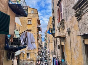Balcony - Calm and quiet apartment in the heart of Naples (Napoli)