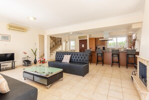 TV - Sunset Villa - Peaceful Villa with Private Pool (Paralimni)