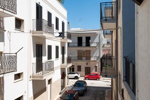 Superior-Apartment, Balkon, Stadtblick | Aussenbereich