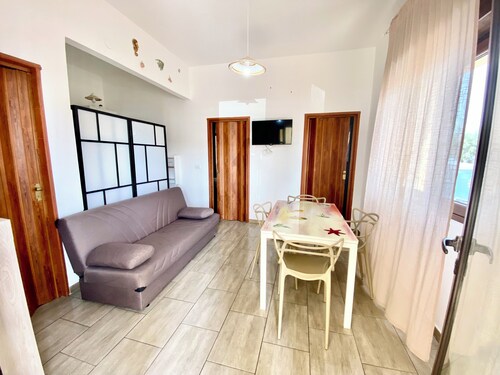 Noemi Holiday House. Niche