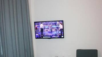 Basic-Einzelzimmer, Blick auf den Innenhof | Innenbereich