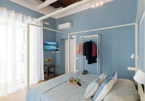 Wifi gratis y ropa de cama 