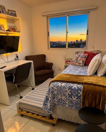 2-bedroom apartment, fully furnished | en-suite with air conditioning | comfortable with garage