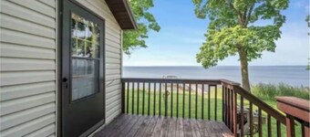 The Reel Deal- A cozy Lakeside cabin for 7