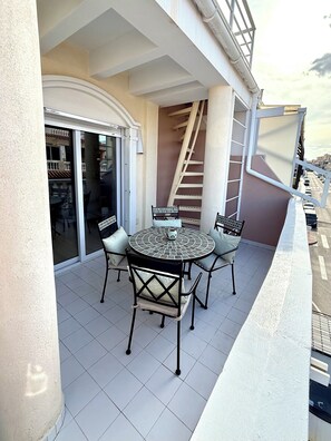 Servei de restauració a l'aire lliure