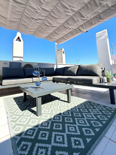Luxurious apartment, 5 min walk to the beach and centrum Torrevieja