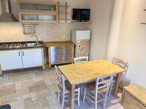 Appartamento, 2 camere da letto, accessibile ai disabili, patio | Interni