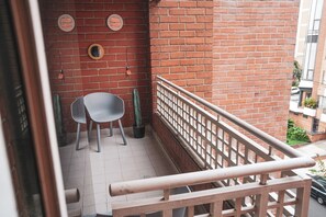 Property grounds - Spacious 3-bedroom apartment in Medellín perfect for your stay (Medellín)