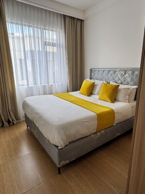 1 quarto, ferros/tábuas de passar roupa, Wi-Fi, roupa de cama