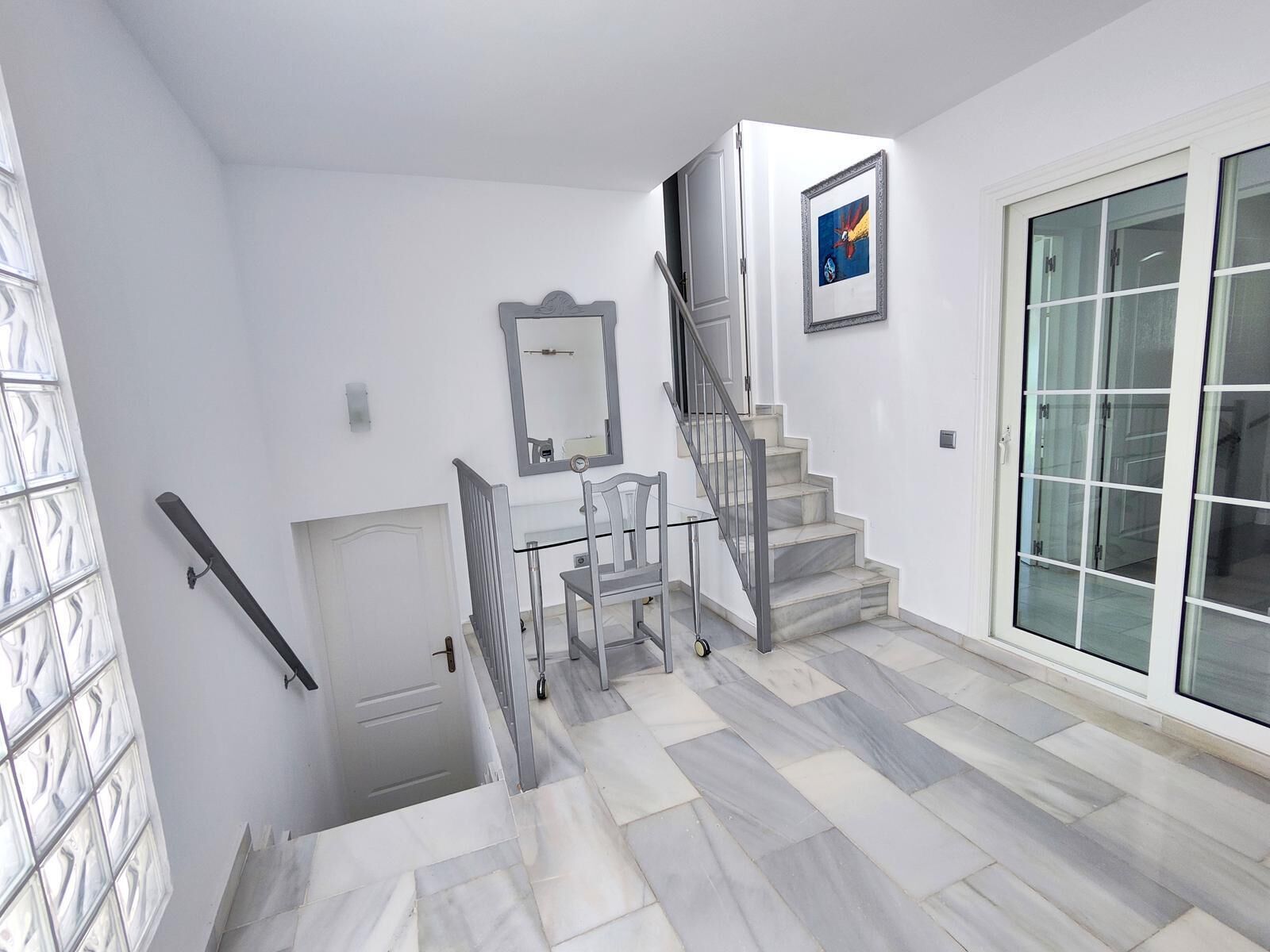 Villa, Multiple Bedrooms, Accessible Bathtub, Air conditioning | Interior